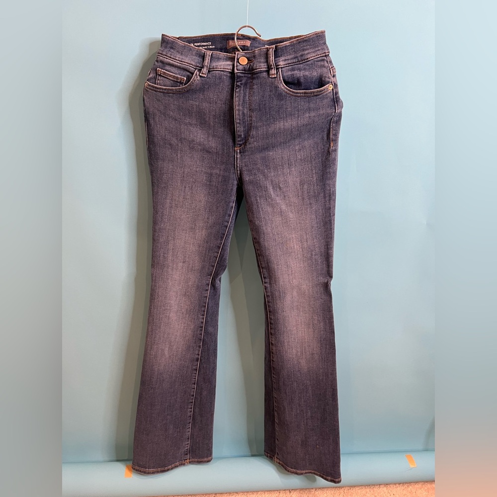 DL1961 Women Jeans size 28